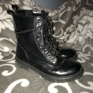 Doc Martens knock off combat boots